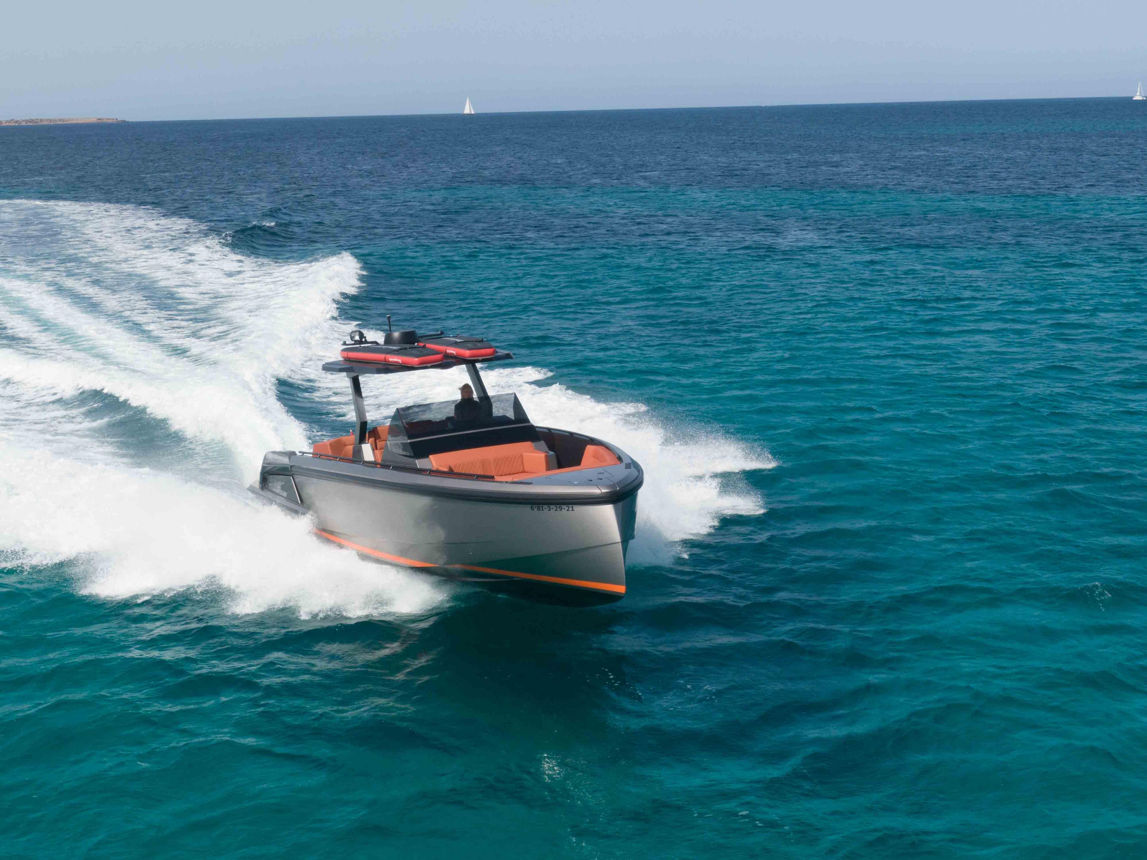 VANQUISH VQ40 - CAJA TRES