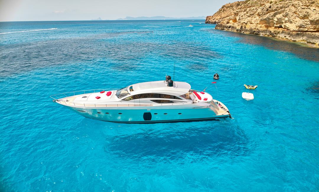 PERSHING 72 - LEGENDARY
