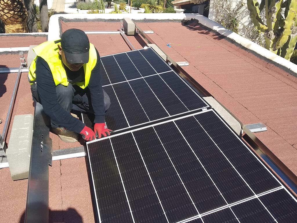 solar panels working demonstration on roof