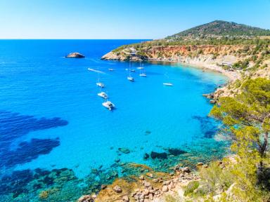 5 Places to Explore in Ibiza by Boat